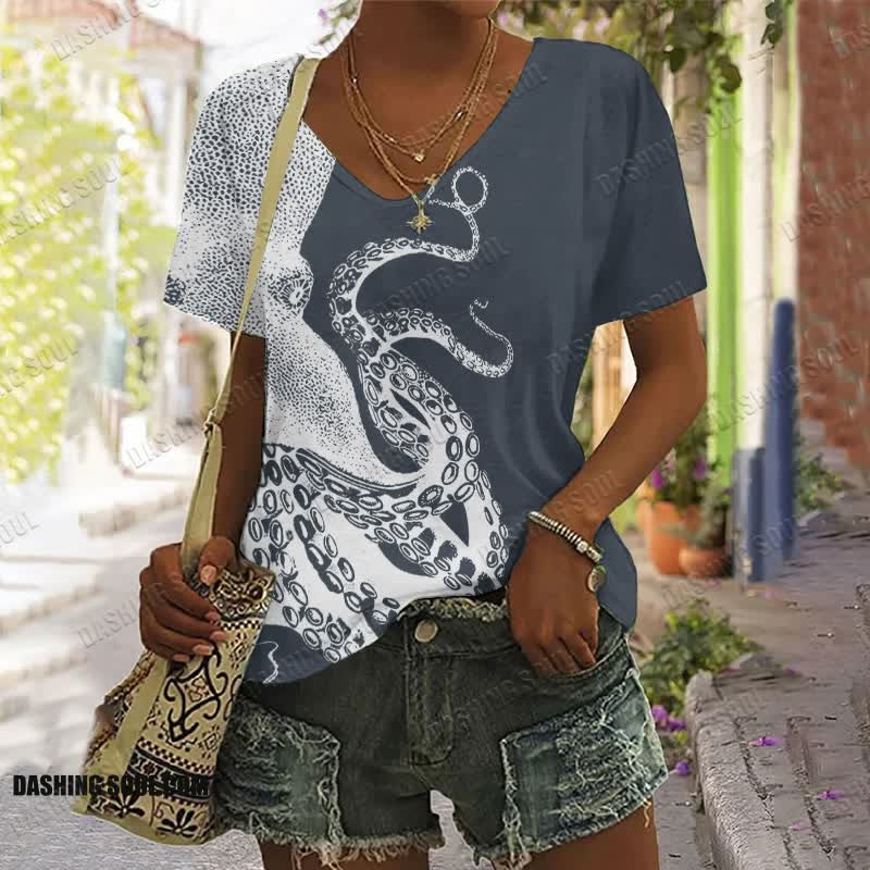Japanese Art Octopus Graphic Print V-neck T-shirt