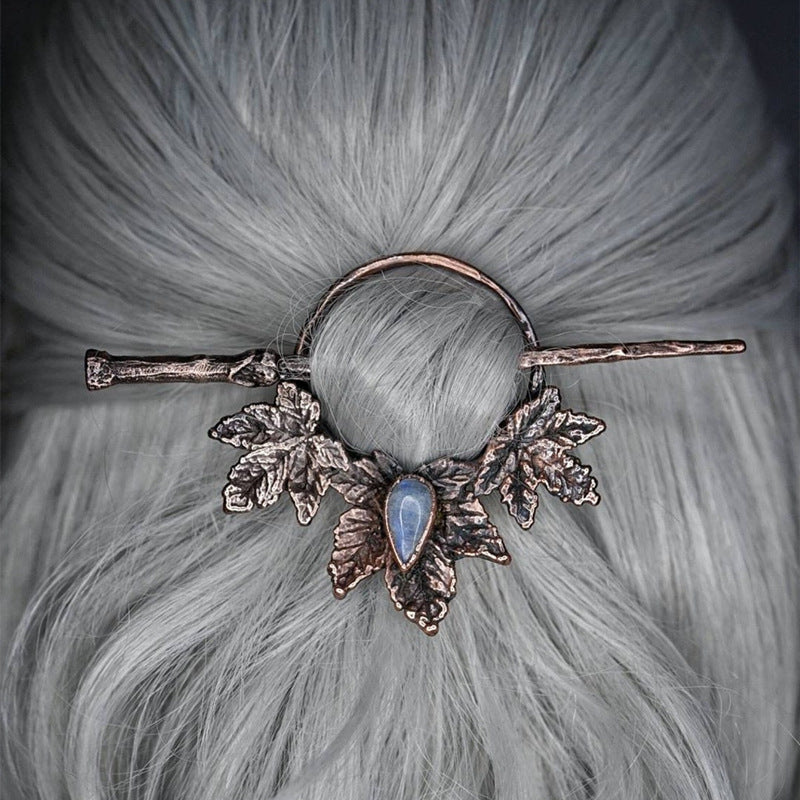 Dashingsoul Vintage Maple Leaf Carved Moonstone Hairpin