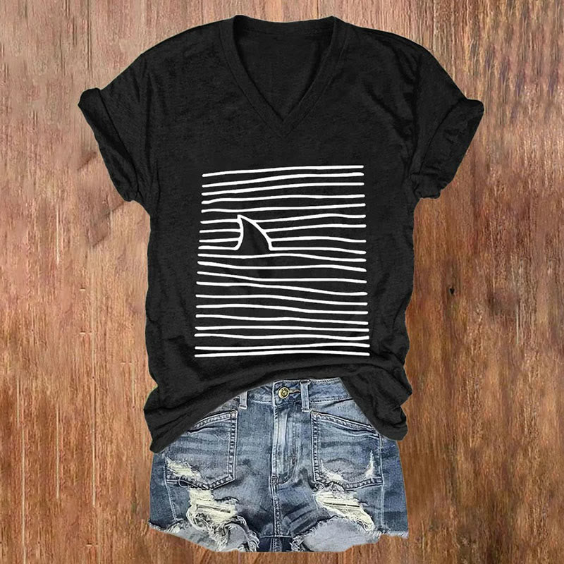 Dashingsoul Women's Shark Art Print V-neck T-shirt